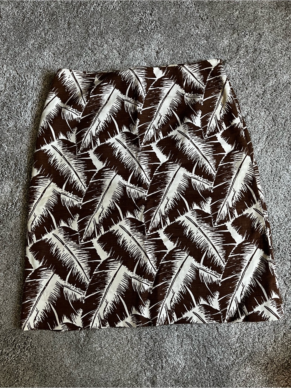 J. Crew Women’s Brown and beige banana leaf print skirt